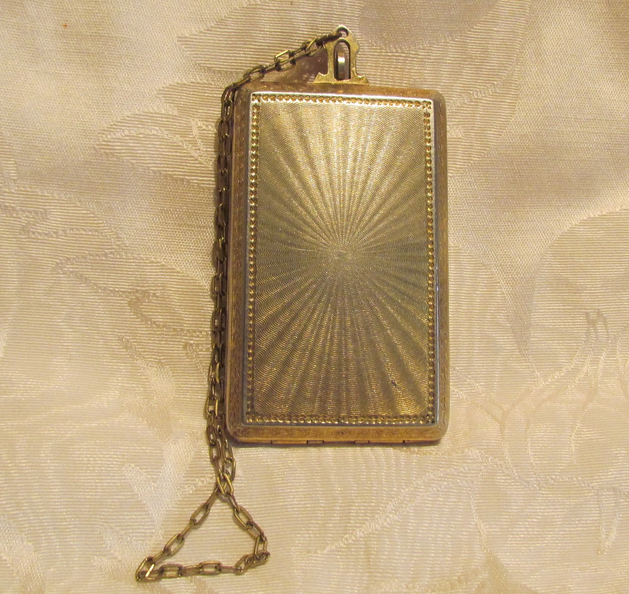 1910s Compact Coin Purse Red Guilloche Wristlet Dance Purse