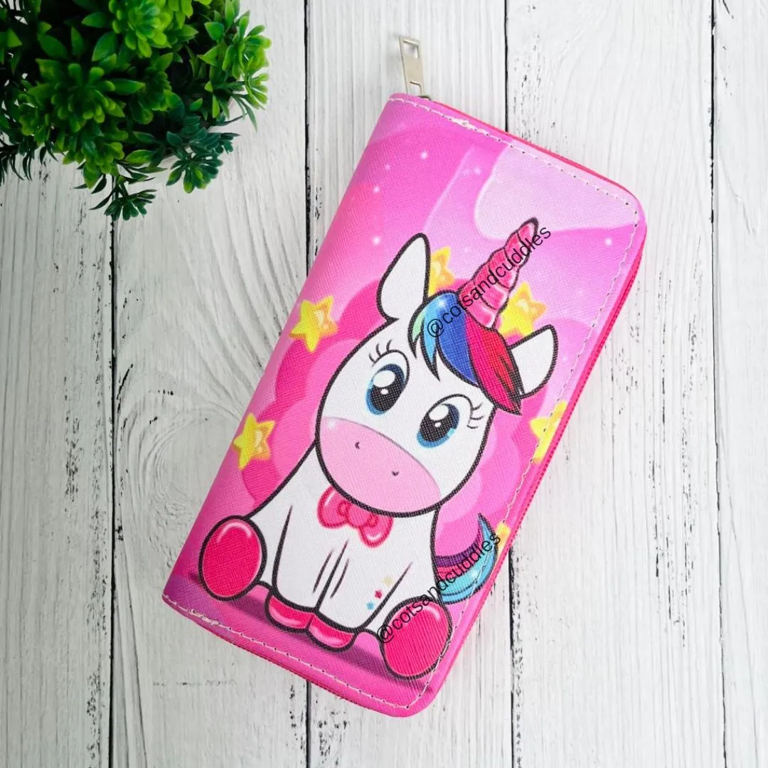 Enchanting Unicorn Dreams: The Ultimate Unicorn-Themed Long Hand Wallet (Random design)