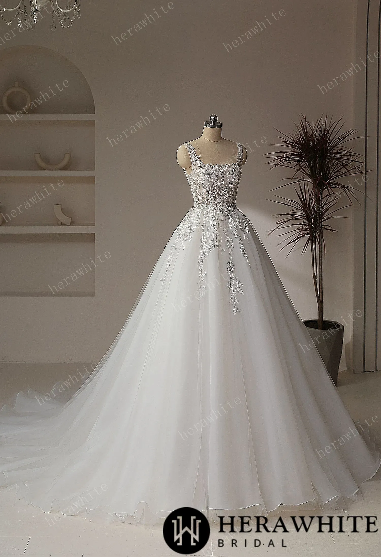 Romantic Square Collar Zipper Ball Gown Wedding Dresses